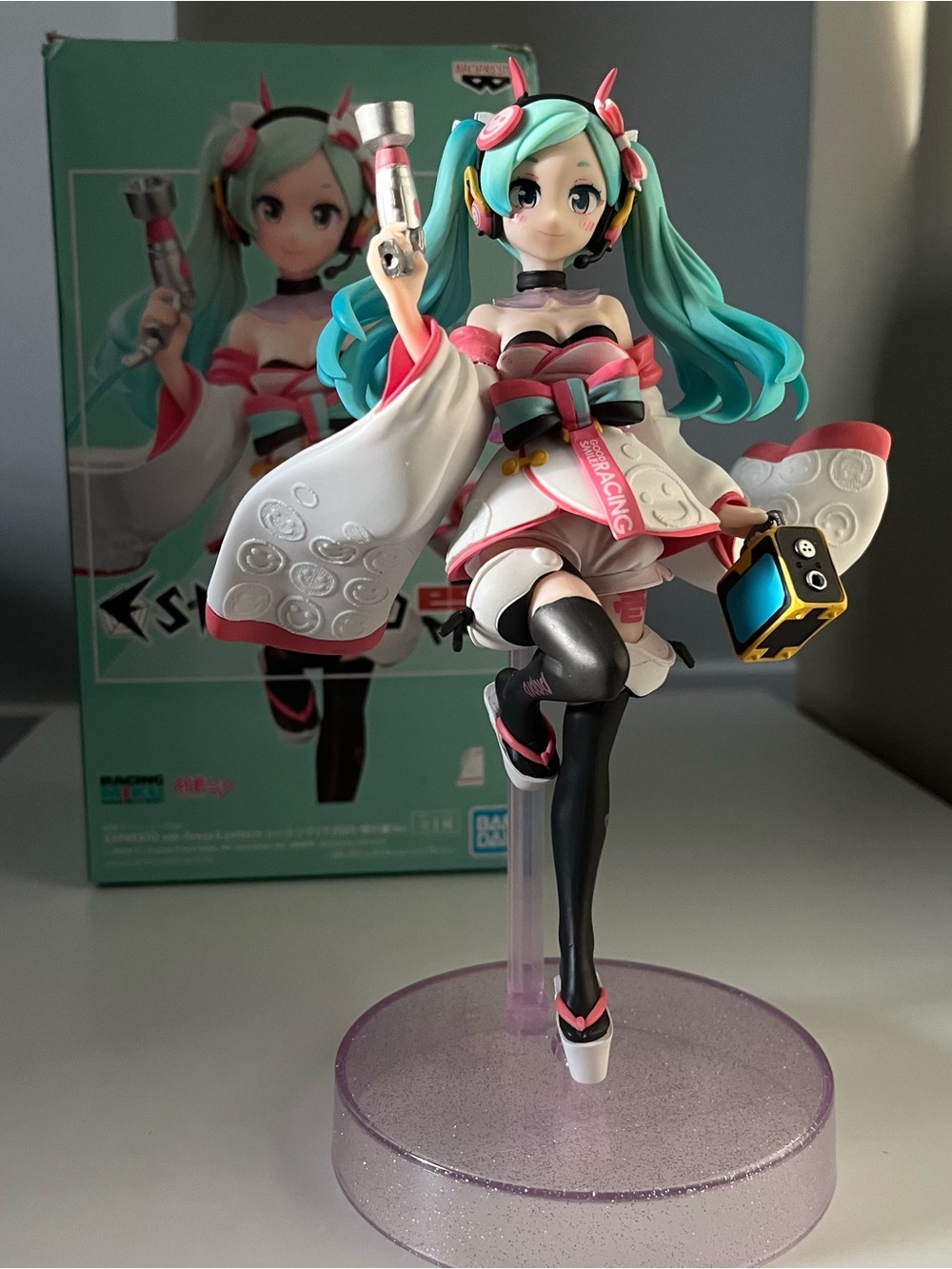 Hatsune Miku racing ver. figure